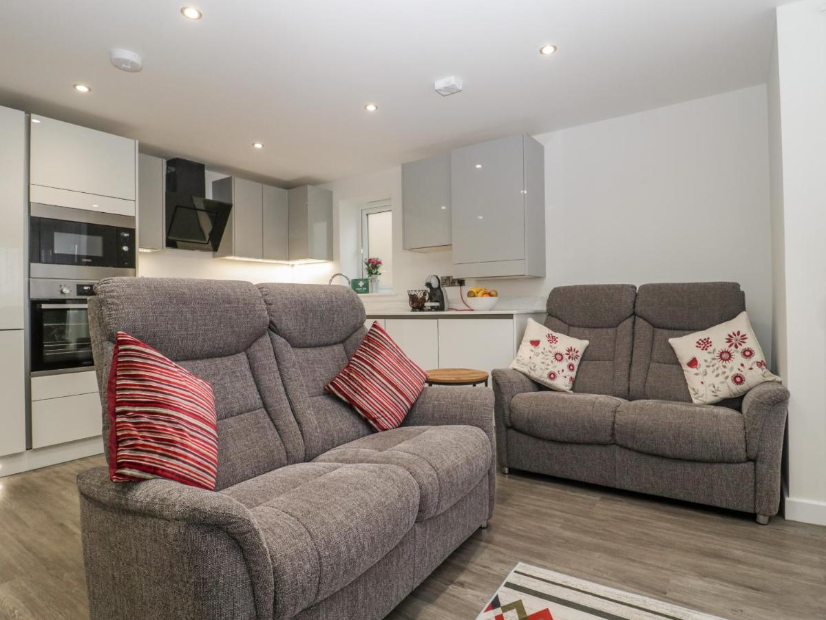 Apartament Flat 2, 38 Preston Road Weymouth Zewnętrze zdjęcie