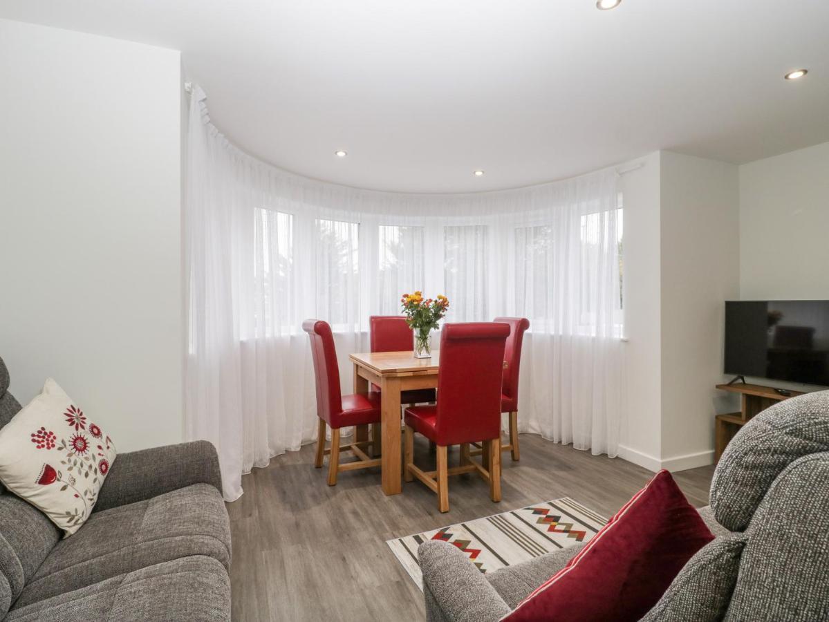 Apartament Flat 2, 38 Preston Road Weymouth Zewnętrze zdjęcie