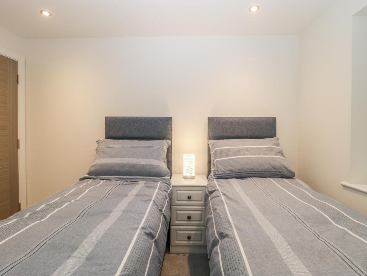 Apartament Flat 2, 38 Preston Road Weymouth Zewnętrze zdjęcie
