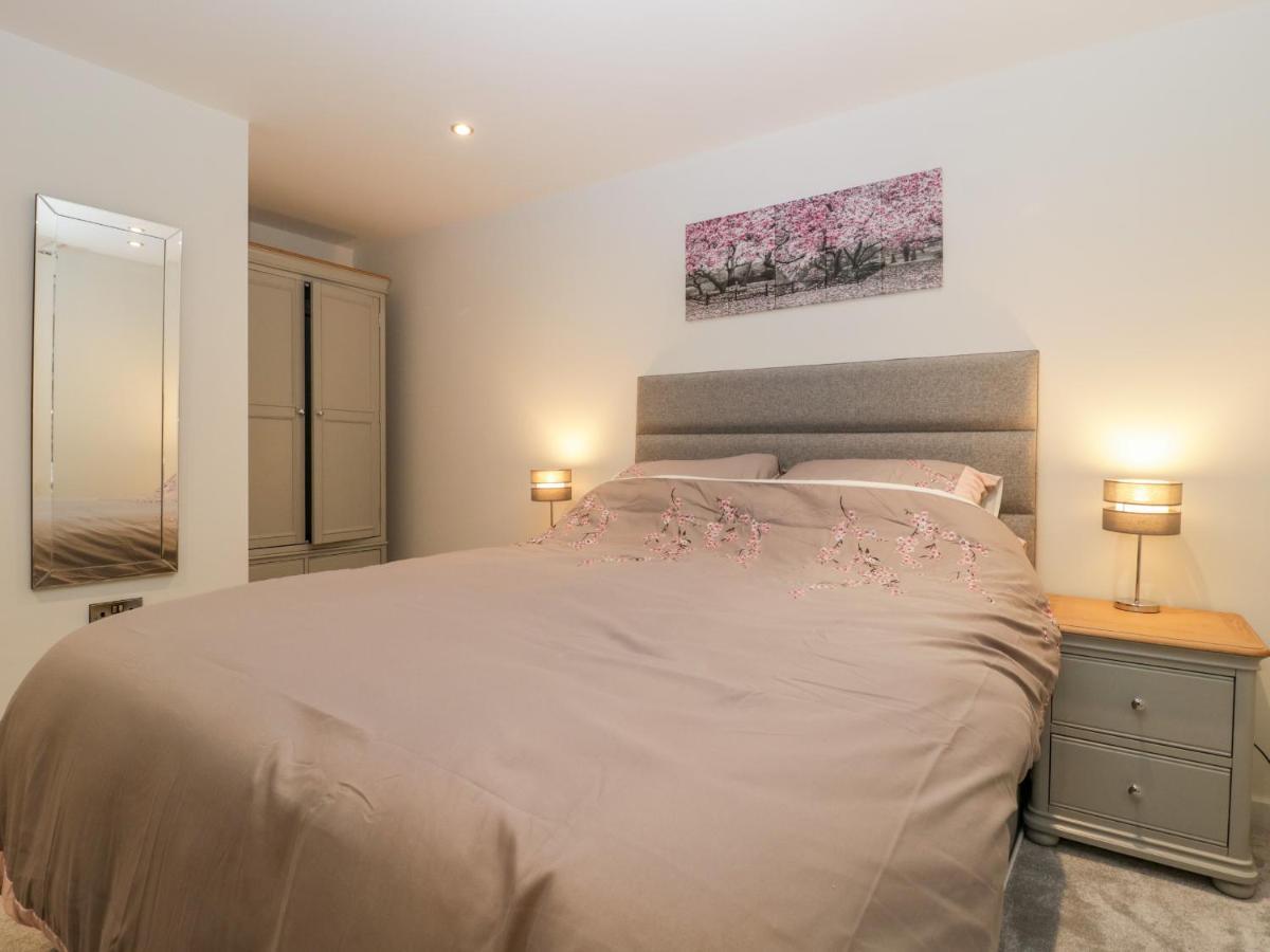 Apartament Flat 2, 38 Preston Road Weymouth Zewnętrze zdjęcie