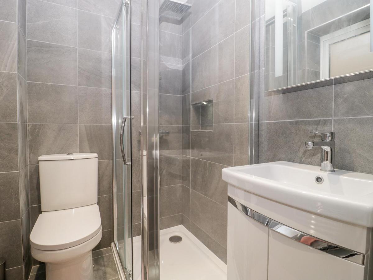 Apartament Flat 2, 38 Preston Road Weymouth Zewnętrze zdjęcie