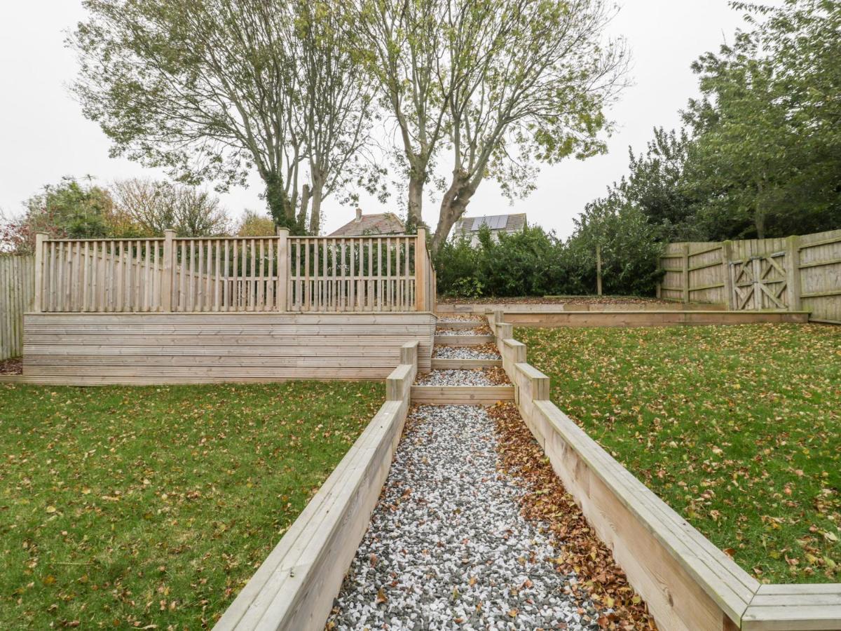 Apartament Flat 2, 38 Preston Road Weymouth Zewnętrze zdjęcie